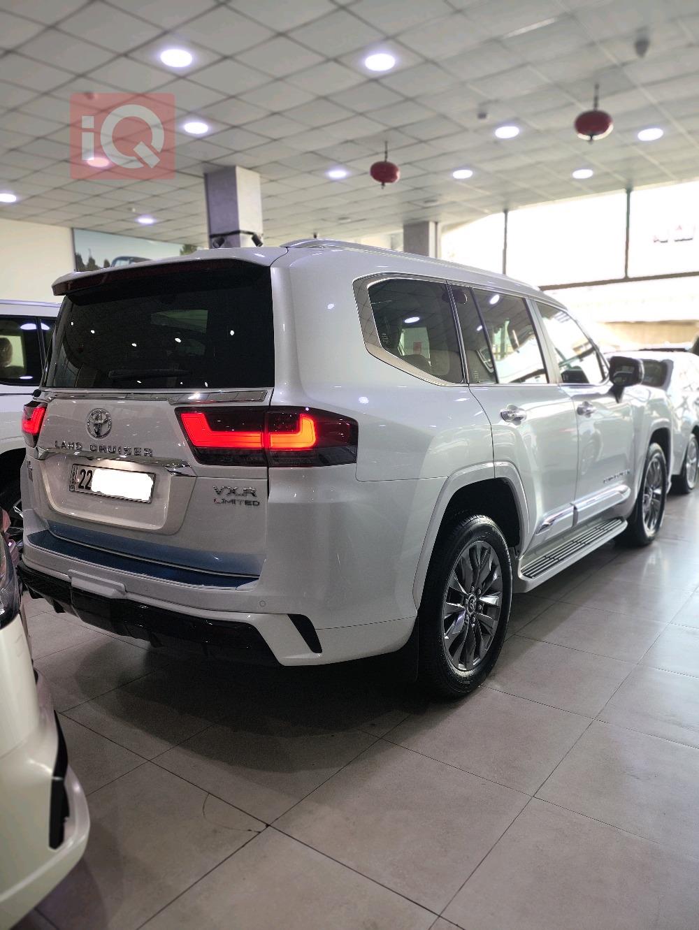 تويوتا لاندكروزر